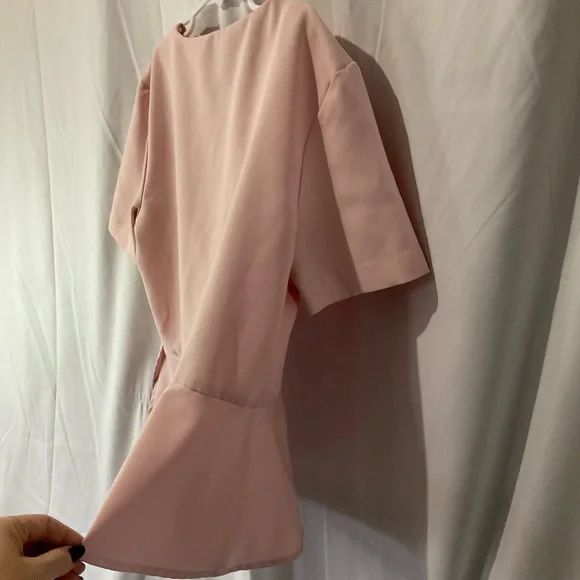 Banana Republic Women’s Pink Short Sleeve Feminine Top Size XS - Picture 5 of 10